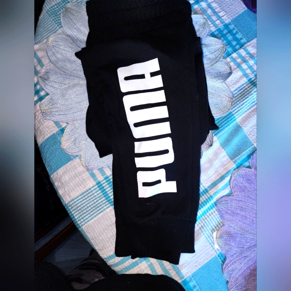 NWT Boys Puma Sweatpants